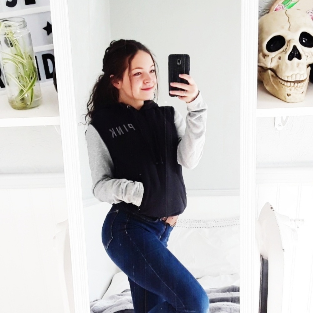 VS PINK Black & Gray Hoodie with Zipper Pockets